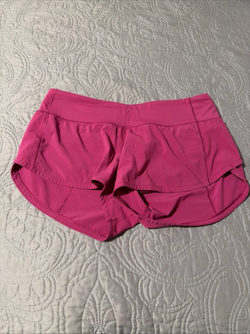 Lululemon Hotty Hot Low Rise Shorts